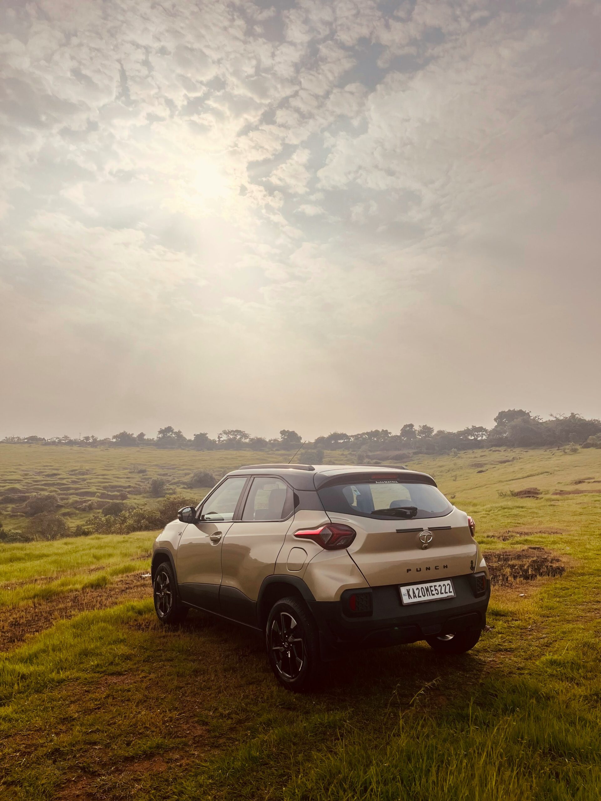 You are currently viewing Introducing the Tata Punch: A Compact SUV with Pure Performance and Style